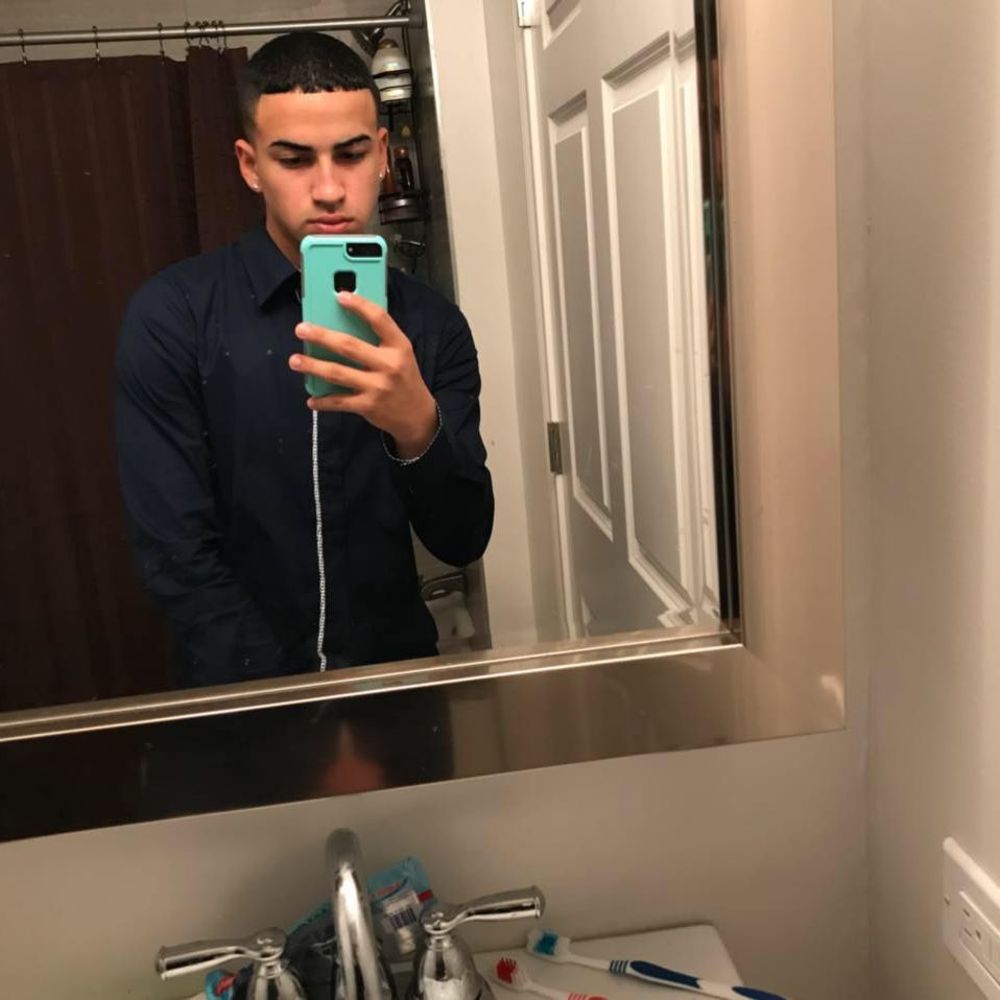 Meet your Posher, Jovan